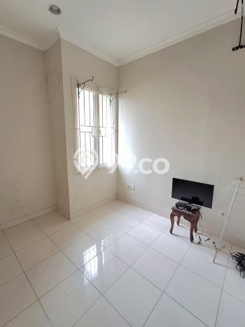 Dijual Rumah Eksklusif 2 KT di Gading Serpong, Tangerang Dijual Rumah Eksklusif 2 KT di Gading Serpong, Tangerang