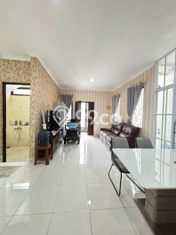 Rumah Modern Minimalis 2 Kamar Siap Huni di BSD Rumah Modern Minimalis 2 Kamar Siap Huni di BSD