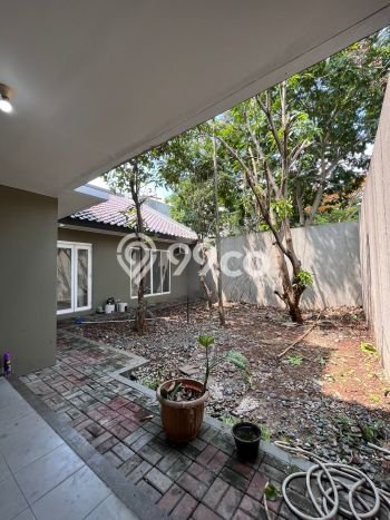 Rumah Elit Modern Siap Huni di Alam Sutera Tangerang Rumah Elit Modern Siap Huni di Alam Sutera Tangerang