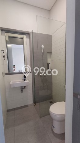 Rumah Mewah Dijual LT 84m2 di BSD, Tangerang Selatan Rumah Mewah Dijual LT 84m2 di BSD, Tangerang Selatan