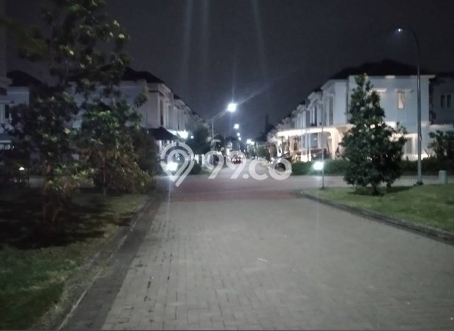 Hunian Nyaman Asri 4 KT Siap Pakai di BSD Tangerang Hunian Nyaman Asri 4 KT Siap Pakai di BSD Tangerang