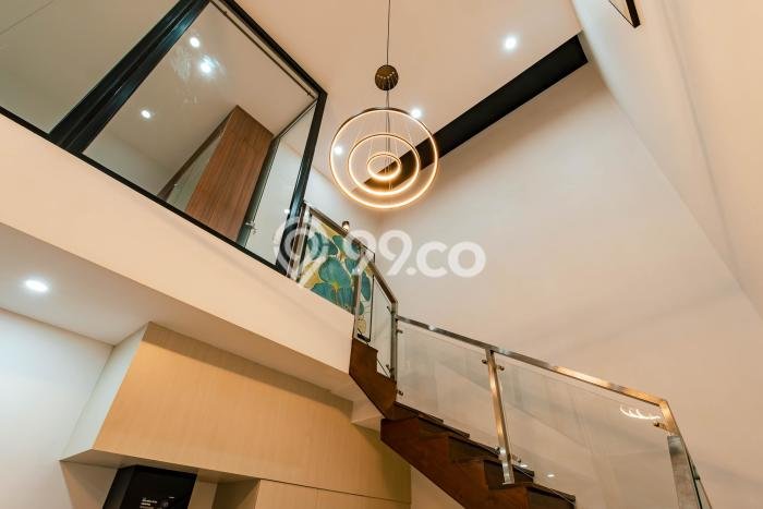 Rumah kawasan Kerobokan, Badung, Luas 120m2m² Bangunan 141m2m² Rumah kawasan Kerobokan, Badung, Luas 120m2m² Bangunan 141m2m²