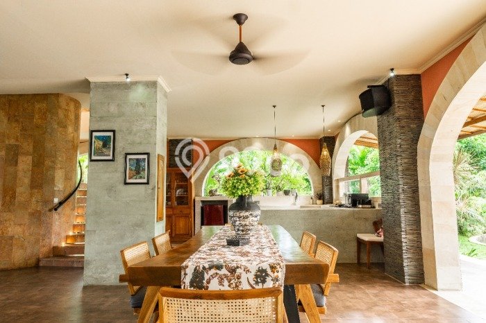 HARGA TERBAIK! Vila Kawasan , Ukuran 1070m2m², Kawasan Berkembang dengan prospek naik HARGA TERBAIK! Vila Kawasan , Ukuran 1070m2m², Kawasan Berkembang dengan prospek naik
