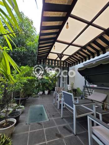 Hunian Elit LB 256m2 Siap Pakai Desain Elegan di Bintaro, Jakarta Selatan Hunian Elit LB 256m2 Siap Pakai Desain Elegan di Bintaro, Jakarta Selatan