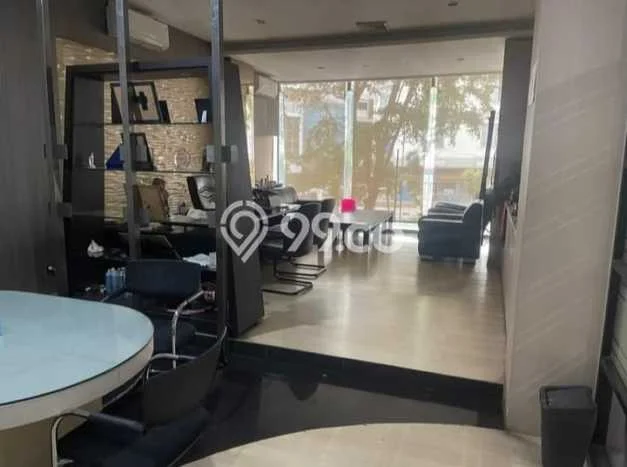 For Rent Ruko Premium di , Luas 450m2m², Pusat Komersial For Rent Ruko Premium di , Luas 450m2m², Pusat Komersial