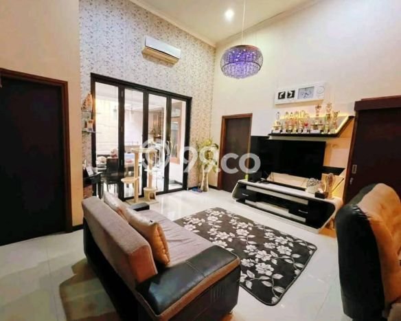 Siap Huni Hunian Elit 4 Kamar di Banyumanik Dekat ke Mana Saja Siap Huni Hunian Elit 4 Kamar di Banyumanik Dekat ke Mana Saja