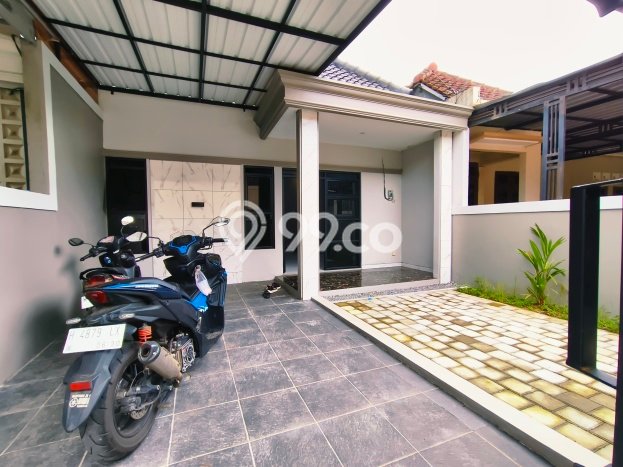 Jual Rumah Strategis Bagus Punya 4 KT di Semarang Selatan Semarang SHM Jual Rumah Strategis Bagus Punya 4 KT di Semarang Selatan Semarang SHM