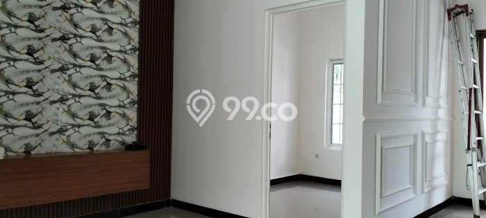 PENAWARAN TERBATAS! Rumah Premium area Manyaran, Luas 126m2m² Bangunan 80m2m² PENAWARAN TERBATAS! Rumah Premium area Manyaran, Luas 126m2m² Bangunan 80m2m²