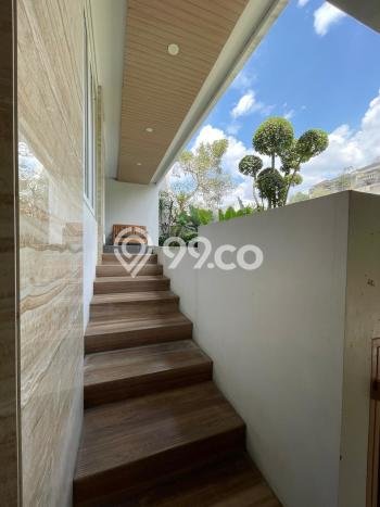 Ready to Use! Luxury House LT 330m2 Desain Elegan di papandayan Ready to Use! Luxury House LT 330m2 Desain Elegan di papandayan