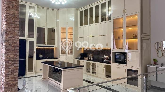 Hot Offer Hunian Mewah Ideal dan Luas di Semarang Barat, Semarang Hot Offer Hunian Mewah Ideal dan Luas di Semarang Barat, Semarang