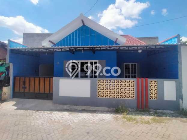 Rumah Akses Mudah di , Semarang, Luas 150m2m² LB 200m2m² Rumah Akses Mudah di , Semarang, Luas 150m2m² LB 200m2m²