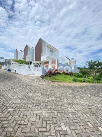 Jual Rumah Bagus Siap Huni LB 65m2 di Semarang Barat, Semarang Jual Rumah Bagus Siap Huni LB 65m2 di Semarang Barat, Semarang