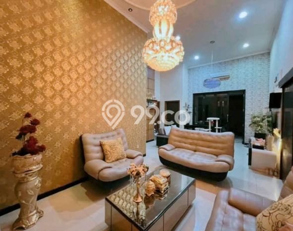 Siap Huni Hunian Elit 4 Kamar di Banyumanik Dekat ke Mana Saja Siap Huni Hunian Elit 4 Kamar di Banyumanik Dekat ke Mana Saja