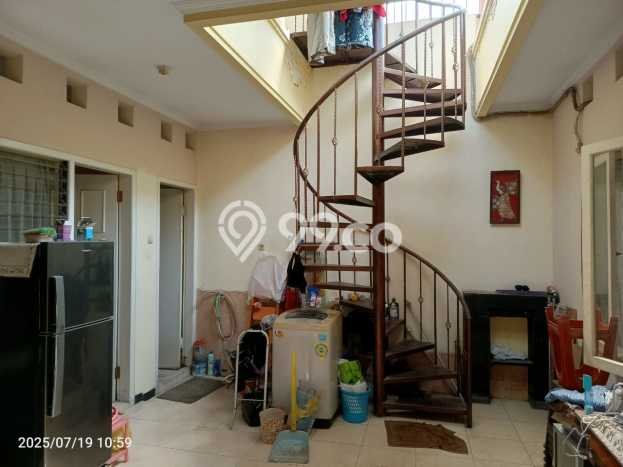 Rumah Strategis Minimalis Lb 150m2 di Banyumanik, Semarang Rumah Strategis Minimalis Lb 150m2 di Banyumanik, Semarang