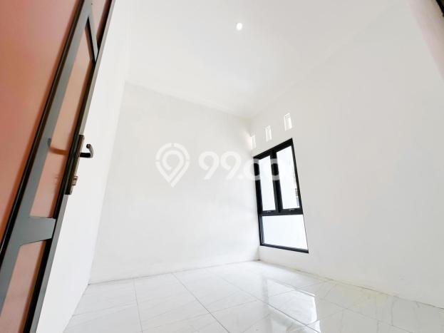 Rumah di Ungaran Barat, Semarang, Luas 132m2m² LB 45m2m² Rumah di Ungaran Barat, Semarang, Luas 132m2m² LB 45m2m²