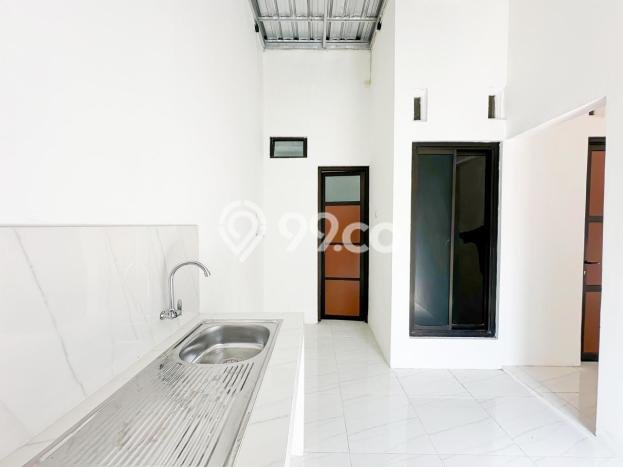 Rumah di Ungaran Barat, Semarang, Luas 132m2m² LB 45m2m² Rumah di Ungaran Barat, Semarang, Luas 132m2m² LB 45m2m²