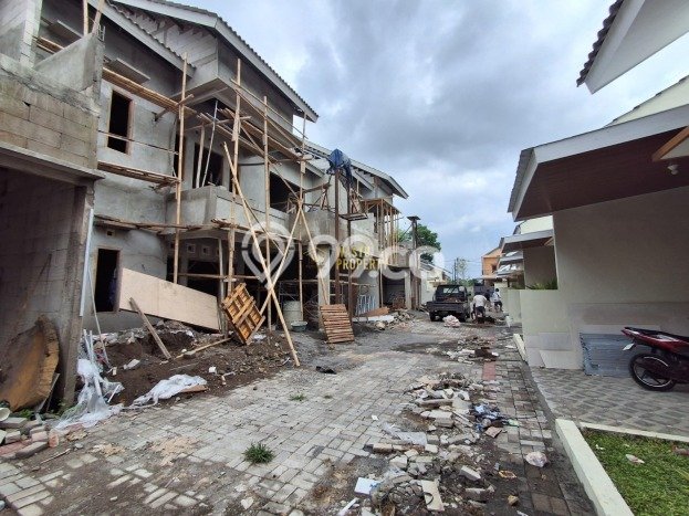 Rumah Strategis Minimalis Lb 192m2 di Kalasan, Sleman Rumah Strategis Minimalis Lb 192m2 di Kalasan, Sleman