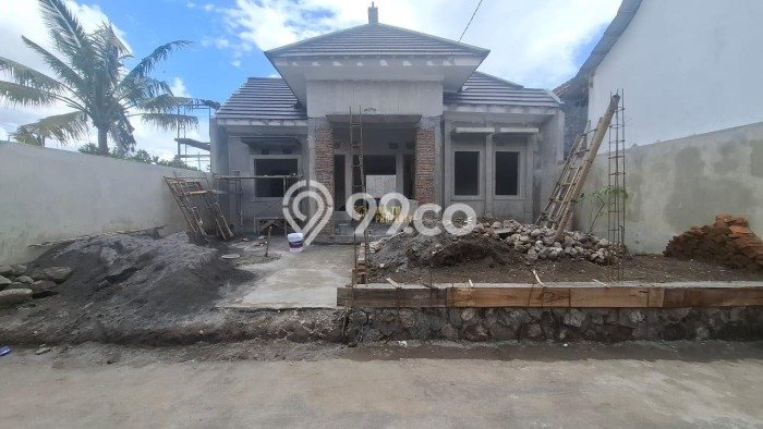 Dijual Cepat Rumah Favorit Siap Huni LB 70m2 di Klaten Selatan, Klaten Dijual Cepat Rumah Favorit Siap Huni LB 70m2 di Klaten Selatan, Klaten
