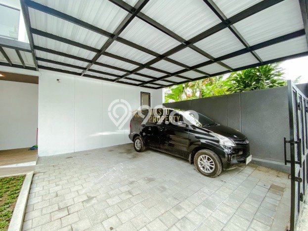 Rumah Modern 3 KT di Maguwoharjo Yogyakarta Full Furnished Rumah Modern 3 KT di Maguwoharjo Yogyakarta Full Furnished