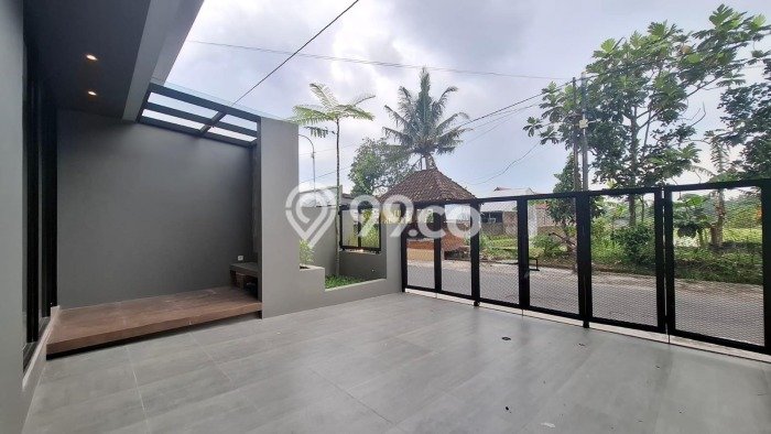 Rumah Strategis Modern Lb 125m2 di Ngaglik, Sleman Rumah Strategis Modern Lb 125m2 di Ngaglik, Sleman