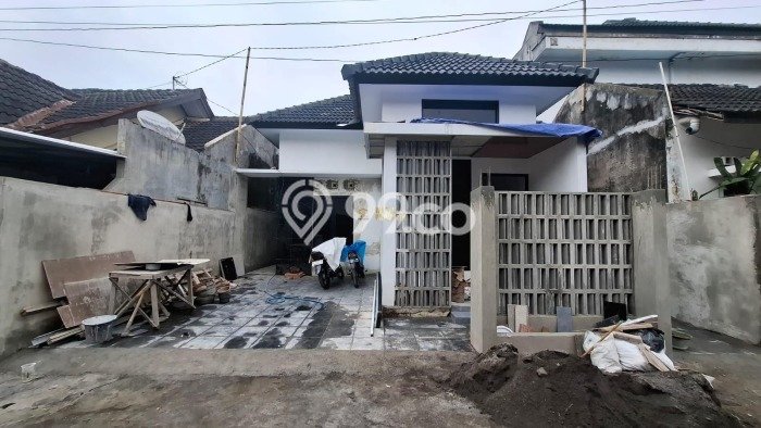 Dijual Rumah 3 Kamar Lokasi Ideal Bagus dan Strategis di Kalasan Dijual Rumah 3 Kamar Lokasi Ideal Bagus dan Strategis di Kalasan