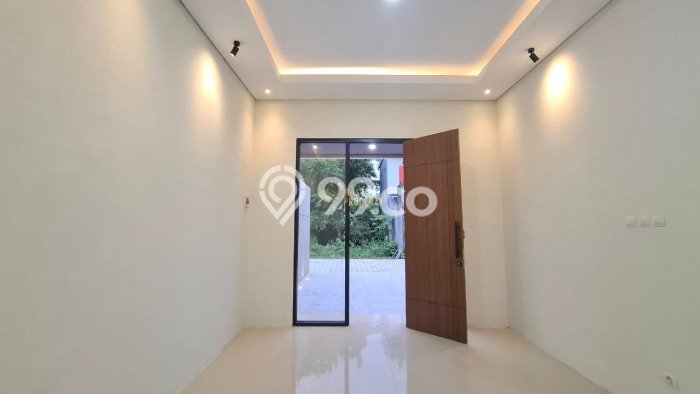 For Sale Rumah 4 Kamar Lokasi Strategis Nyaman dan Strategis di Ngaglik For Sale Rumah 4 Kamar Lokasi Strategis Nyaman dan Strategis di Ngaglik