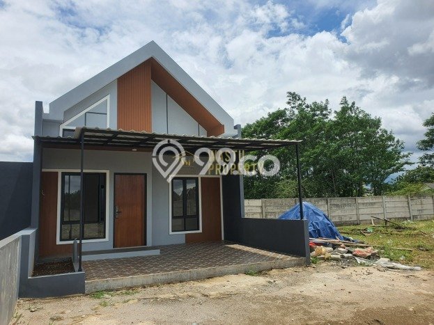 For Sale Rumah 2 Kamar Lokasi Strategis Nyaman dan Strategis di Cibinong For Sale Rumah 2 Kamar Lokasi Strategis Nyaman dan Strategis di Cibinong