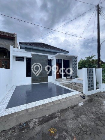 Rumah Modern Minimalis 3 Kamar Bisa Langsung Pindah di Ngaglik Rumah Modern Minimalis 3 Kamar Bisa Langsung Pindah di Ngaglik