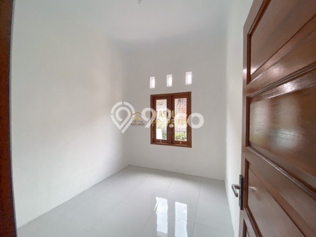 Dijual Rumah Strategis Bagus Punya 3 KT di Prambanan Sleman SHM Dijual Rumah Strategis Bagus Punya 3 KT di Prambanan Sleman SHM