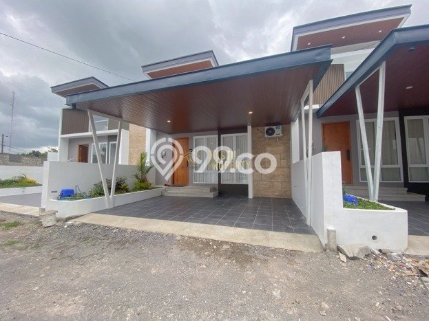 For Sale Rumah 3 Kamar Lokasi Strategis Nyaman dan Strategis di Ngaglik For Sale Rumah 3 Kamar Lokasi Strategis Nyaman dan Strategis di Ngaglik