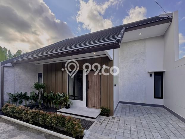 Rumah Modern Minimalis 3 KT Siap Huni di Kalasan Rumah Modern Minimalis 3 KT Siap Huni di Kalasan