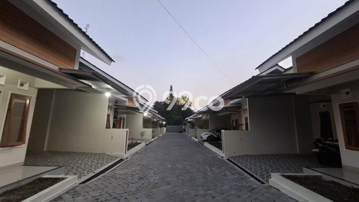 Hunian Cantik Modern Lb 78m2 di Kalasan, Sleman Hunian Cantik Modern Lb 78m2 di Kalasan, Sleman
