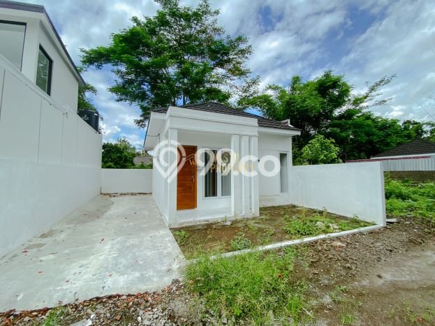 Rumah Minimalis Dijual di Kalasan 2 Kamar dengan Luas Tanah 80m2 Rumah Minimalis Dijual di Kalasan 2 Kamar dengan Luas Tanah 80m2