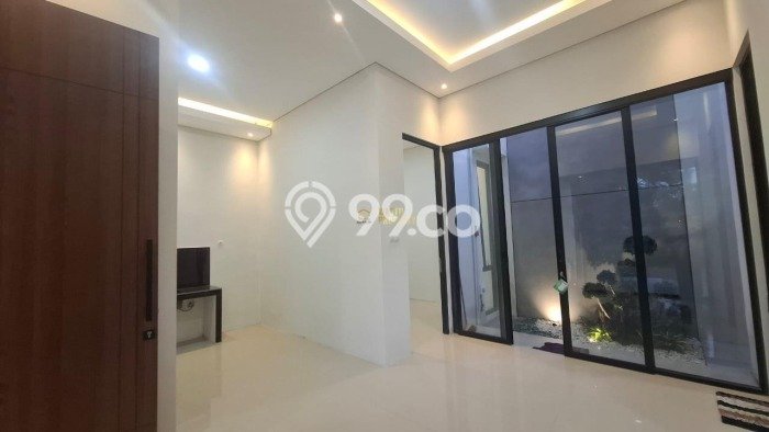For Sale Rumah 3 Kamar Lokasi Strategis Nyaman dan Strategis di Depok For Sale Rumah 3 Kamar Lokasi Strategis Nyaman dan Strategis di Depok