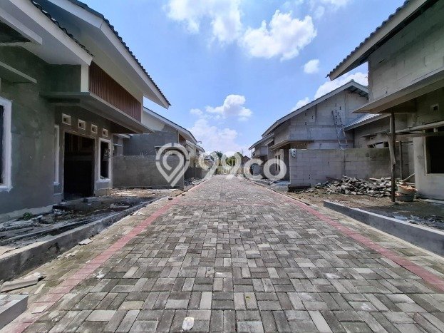 Rumah Modern Minimalis 3 KT Bisa Langsung Pindah di Kalasan Rumah Modern Minimalis 3 KT Bisa Langsung Pindah di Kalasan