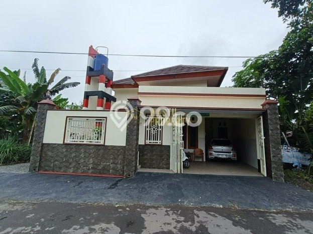 Rumah Modern Cantik 4 Kamar Siap Huni di Piyungan Rumah Modern Cantik 4 Kamar Siap Huni di Piyungan