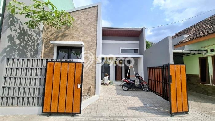 Rumah Modern Cantik 3 Kamar Bisa Langsung Pindah di Gamping Rumah Modern Cantik 3 Kamar Bisa Langsung Pindah di Gamping