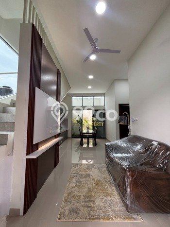 For Sale Rumah 4 Kamar Lokasi Strategis Bagus dan Strategis di Depok For Sale Rumah 4 Kamar Lokasi Strategis Bagus dan Strategis di Depok