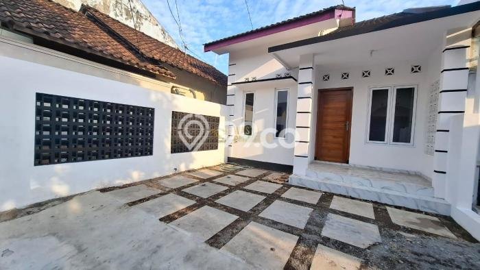 Rumah Minimalis Dijual di Prambanan 3 Kamar dengan LT 106m2 Rumah Minimalis Dijual di Prambanan 3 Kamar dengan LT 106m2