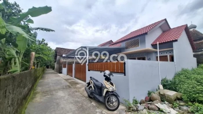 Jual Rumah Murah Meriah Ngemplak Punya 3 KT & LT 116m2 Jual Rumah Murah Meriah Ngemplak Punya 3 KT & LT 116m2