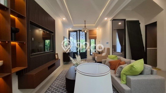 Hunian Mewah LB 180m2 Siap Pakai Desain Elegan di Maguwoharjo, Yogyakarta Hunian Mewah LB 180m2 Siap Pakai Desain Elegan di Maguwoharjo, Yogyakarta