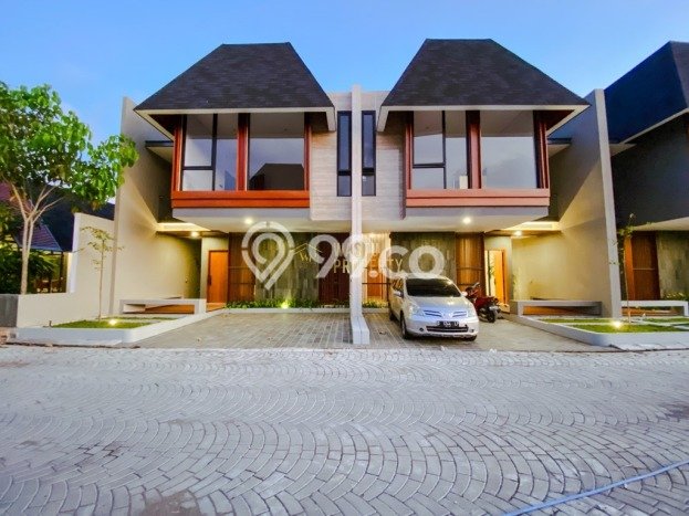 PROPERTI PILIHAN! Rumah area Maguwoharjo, LT 130m2m² LB 126m2m² PROPERTI PILIHAN! Rumah area Maguwoharjo, LT 130m2m² LB 126m2m²