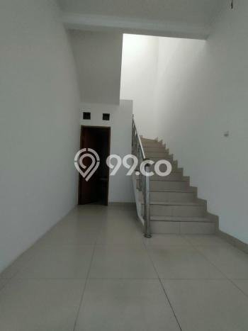 Ruko Dijual di Bandung LT 129m2 & LB 197m2 Lokasi Terbaik! Ruko Dijual di Bandung LT 129m2 & LB 197m2 Lokasi Terbaik!