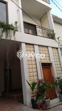 UNIT TERBATAS! Rumah area , 6 KT, Luas 100m2m² Bangunan 300m2m² UNIT TERBATAS! Rumah area , 6 KT, Luas 100m2m² Bangunan 300m2m²