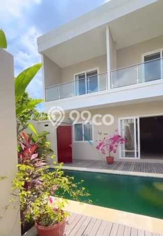 Hunian Elit LB 250m2 Siap Pakai Desain Elegan di Munggu, Badung Hunian Elit LB 250m2 Siap Pakai Desain Elegan di Munggu, Badung