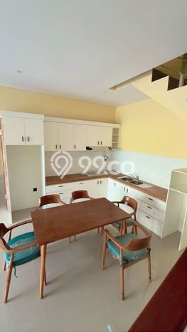 Hunian Elit LB 250m2 Siap Pakai Desain Elegan di Munggu, Badung Hunian Elit LB 250m2 Siap Pakai Desain Elegan di Munggu, Badung