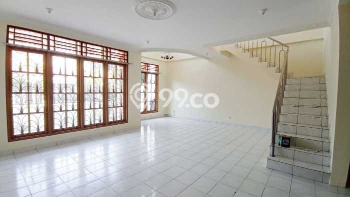 Rumah Kontrakan Jakarta Timur LT 200m2 LB 280m2 Area Pulo Asem Rumah Kontrakan Jakarta Timur LT 200m2 LB 280m2 Area Pulo Asem