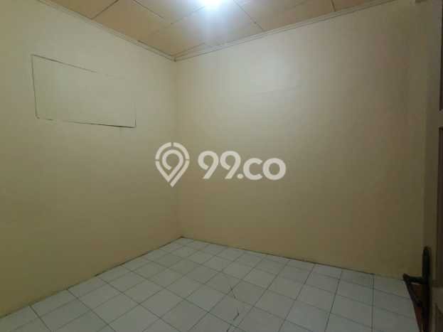 AREA BERKEMBANG! Ruko For Rent Kawasan , Luas 180m2m², Siap Operasional AREA BERKEMBANG! Ruko For Rent Kawasan , Luas 180m2m², Siap Operasional