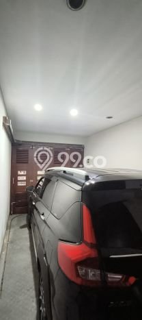 Siap Huni Hunian Elit 4 Kamar di Duren Sawit Dekat ke Mana Saja Siap Huni Hunian Elit 4 Kamar di Duren Sawit Dekat ke Mana Saja