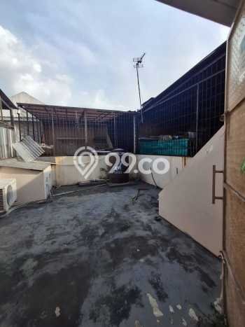 Ruko Area Komersial Kawasan , Luas 135m2m², Ready Bisnis Ruko Area Komersial Kawasan , Luas 135m2m², Ready Bisnis